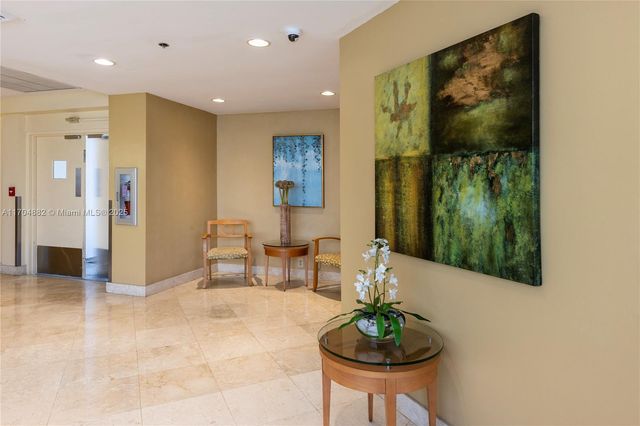 6767 Collins Ave 1409, Miami Beach, FL 33141