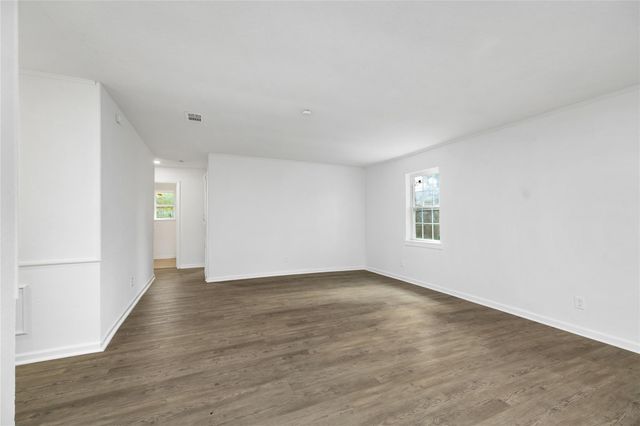 9322 Nyssa Street, Houston, TX 77078