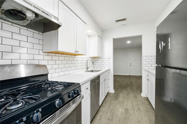 9322 Nyssa Street, Houston, TX 77078