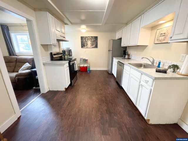 2035 Evergreen Av NE, Salem, OR 97301