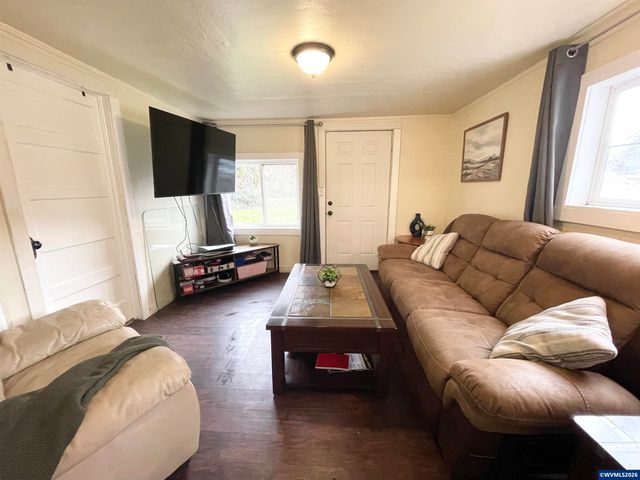 2035 Evergreen Av NE, Salem, OR 97301