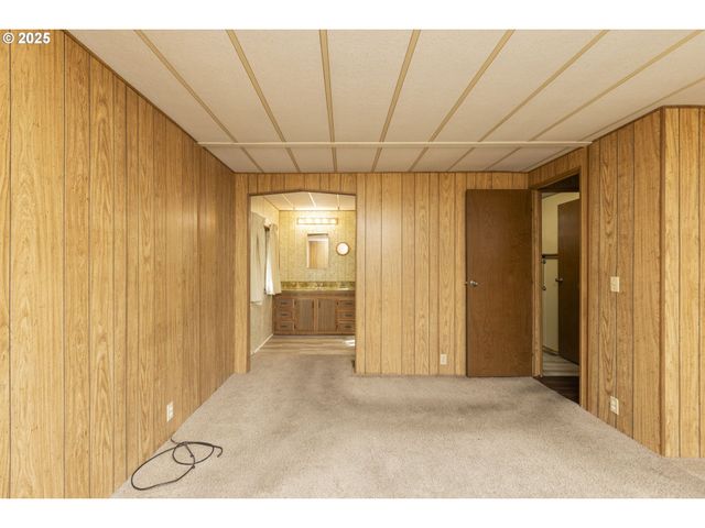 17169 Sw ELDORADO Dr, Portland, OR 97224