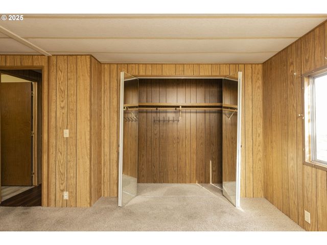 17169 Sw ELDORADO Dr, Portland, OR 97224