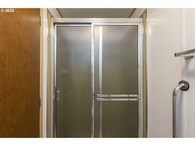 17169 Sw ELDORADO Dr, Portland, OR 97224