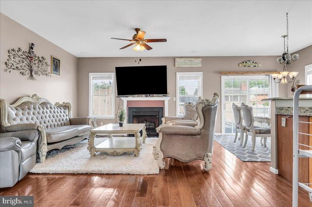 3 HATHAWAY CT, New Castle, DE 19720