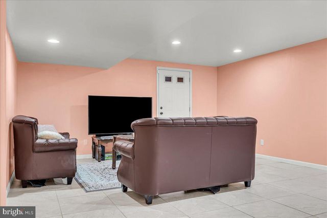 3 HATHAWAY CT, New Castle, DE 19720