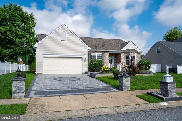3 HATHAWAY CT, New Castle, DE 19720