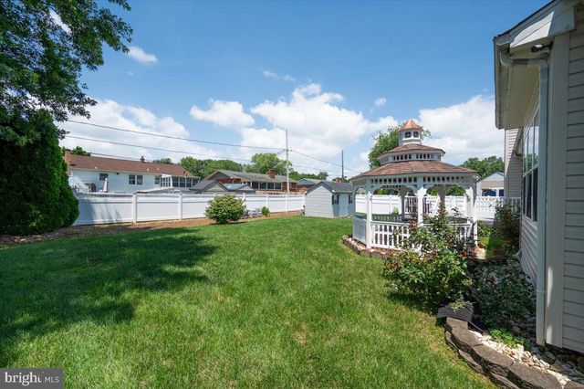 3 HATHAWAY CT, New Castle, DE 19720