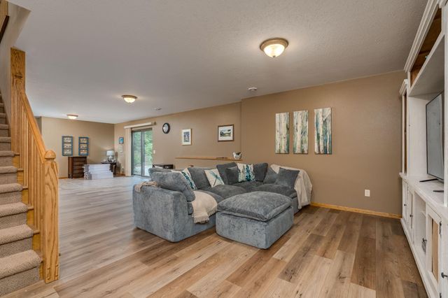 120 Sunburst Circle, Mankato, MN 56001