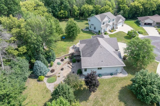 120 Sunburst Circle, Mankato, MN 56001