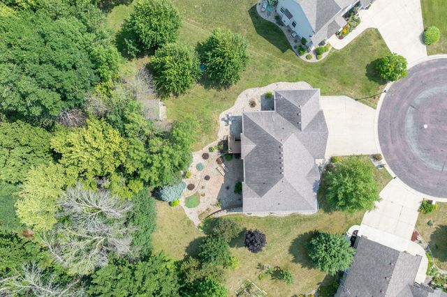 120 Sunburst Circle, Mankato, MN 56001