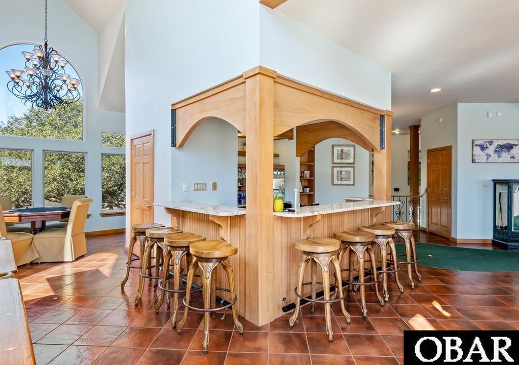 Image 13 of property listing at 565 Live Oak Court, Corolla, NC 27927