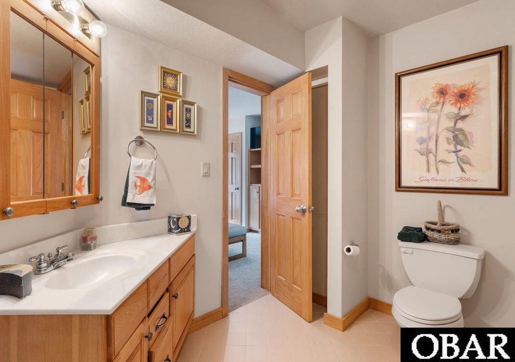 Image 45 of property listing at 565 Live Oak Court, Corolla, NC 27927