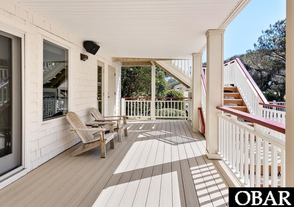 Image 50 of property listing at 565 Live Oak Court, Corolla, NC 27927