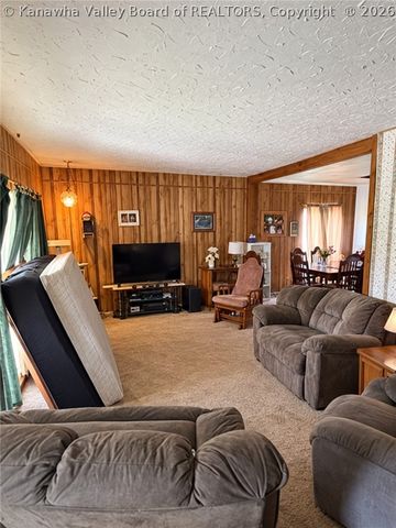 920 E Park Avenue, Fairmont, WV 26554