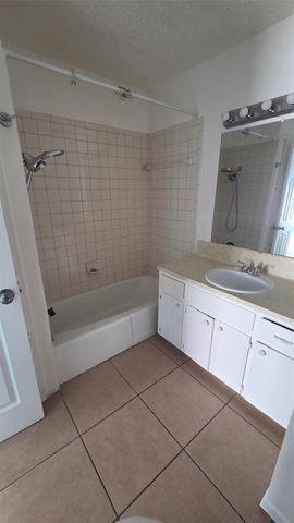 5200 Lancaster CT A, Austin, TX 78723