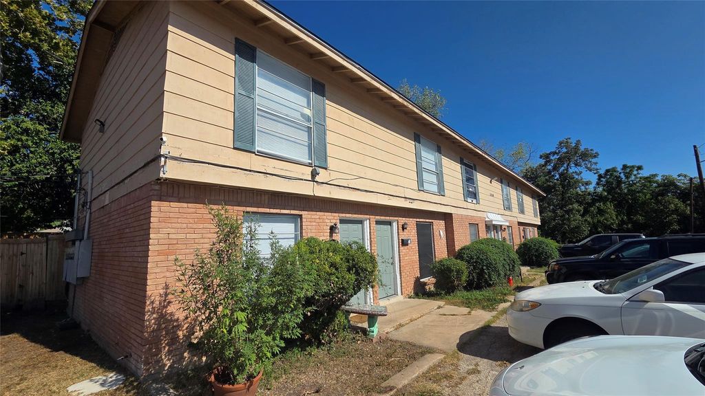 5200 Lancaster CT A, Austin, TX 78723