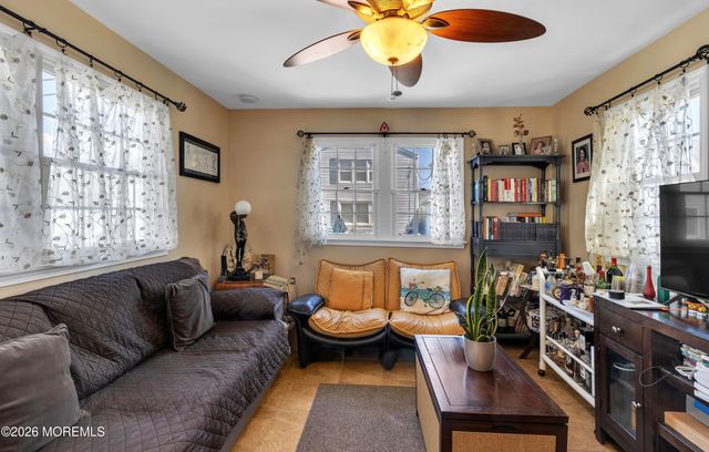 46 W Rutherford Lane, Lavallette, NJ 08735