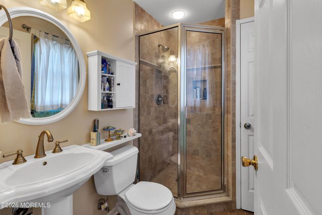 46 W Rutherford Lane, Lavallette, NJ 08735