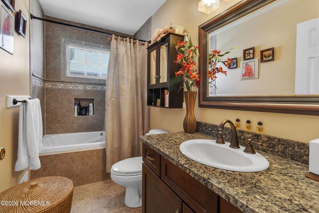 46 W Rutherford Lane, Lavallette, NJ 08735