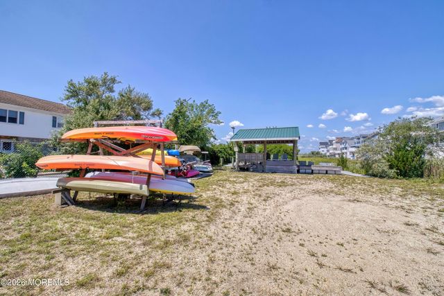 46 W Rutherford Lane, Lavallette, NJ 08735