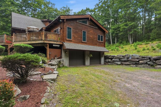 43 Goldring Drive, Highland Lake, NY 12743