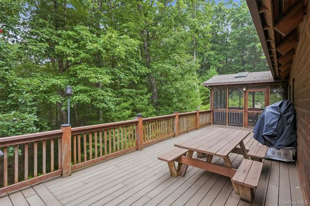 43 Goldring Drive, Highland Lake, NY 12743
