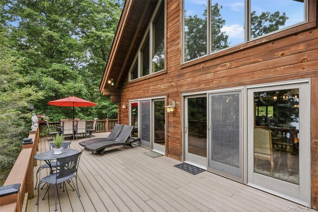 43 Goldring Drive, Highland Lake, NY 12743
