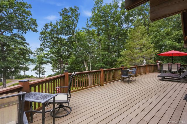 43 Goldring Drive, Highland Lake, NY 12743