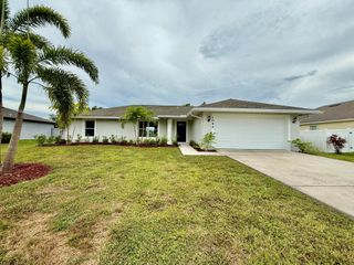 1042 SW Cairo Avenue, Port St Lucie, FL 34953