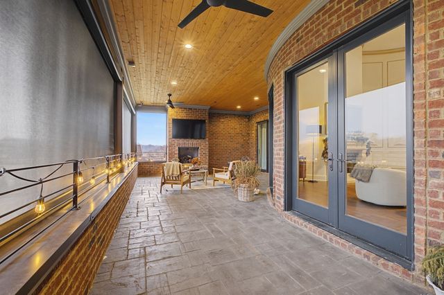 7100 Marsh Hawk Ct, Arrington, TN 37014