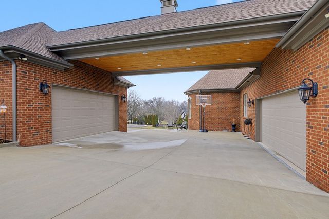 7100 Marsh Hawk Ct, Arrington, TN 37014