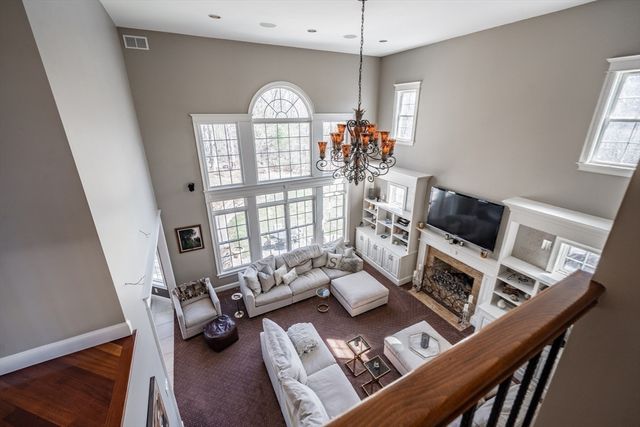 2 Gableview Lane, Southwick, MA 01077