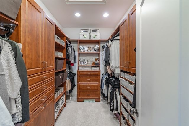 2 Gableview Lane, Southwick, MA 01077