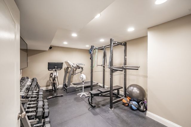 2 Gableview Lane, Southwick, MA 01077