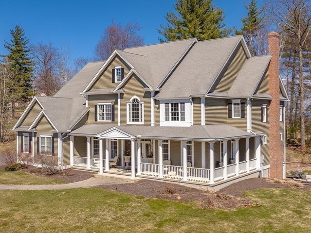 2 Gableview Lane, Southwick, MA 01077