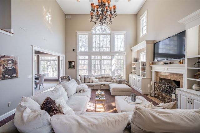 2 Gableview Lane, Southwick, MA 01077