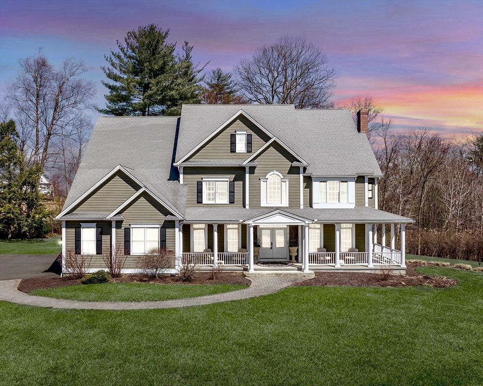 2 Gableview Lane, Southwick, MA 01077