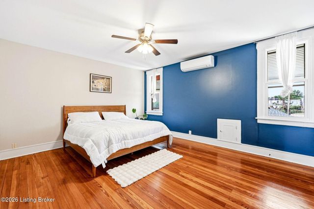 921 Mary St, Louisville, KY 40204