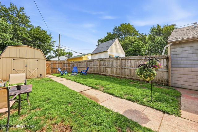 921 Mary St, Louisville, KY 40204