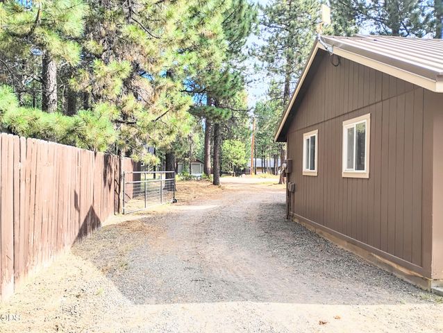 16947 Quartz Road, Bend, OR 97707