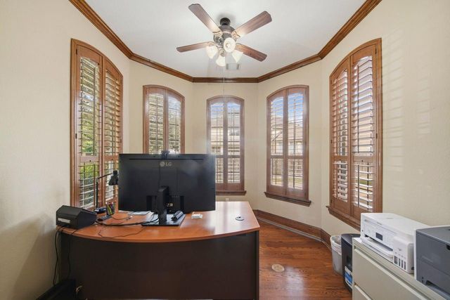7415 Dresden Avenue, Sugar Land, TX 77479