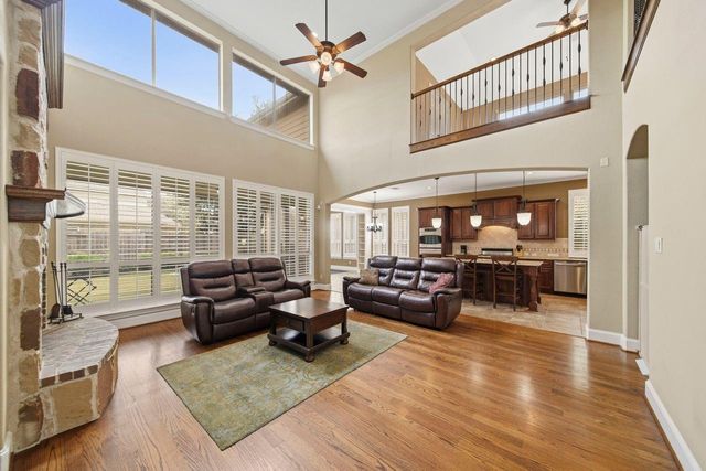 7415 Dresden Avenue, Sugar Land, TX 77479