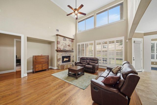 7415 Dresden Avenue, Sugar Land, TX 77479