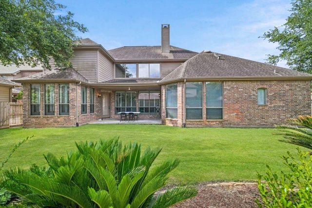 7415 Dresden Avenue, Sugar Land, TX 77479