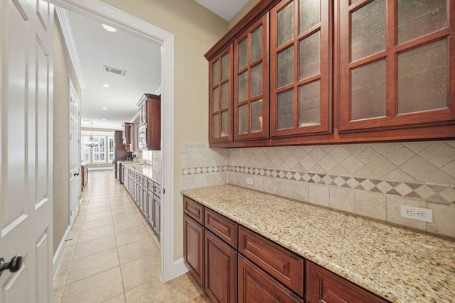 7415 Dresden Avenue, Sugar Land, TX 77479