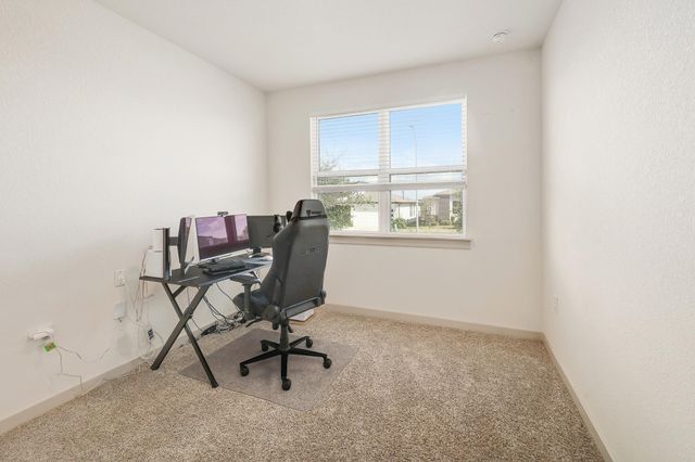 14008 Zuhause DR, Pflugerville, TX 78660