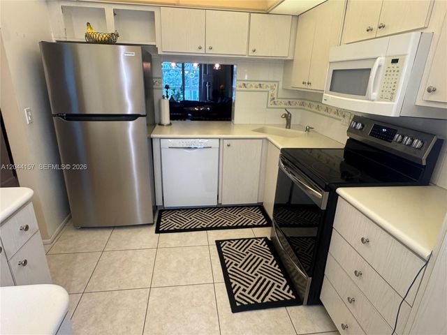 1501 S Ocean Blvd 224, Lauderdale By The Sea, FL 33062