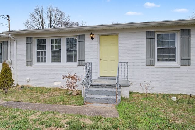 407 Sam Houston Dr, Lebanon, TN 37087