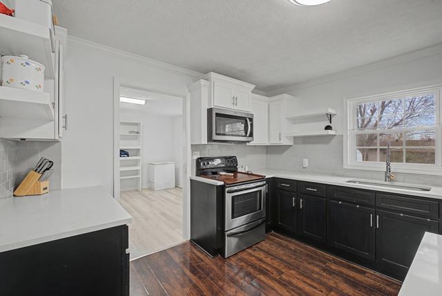 407 Sam Houston Dr, Lebanon, TN 37087